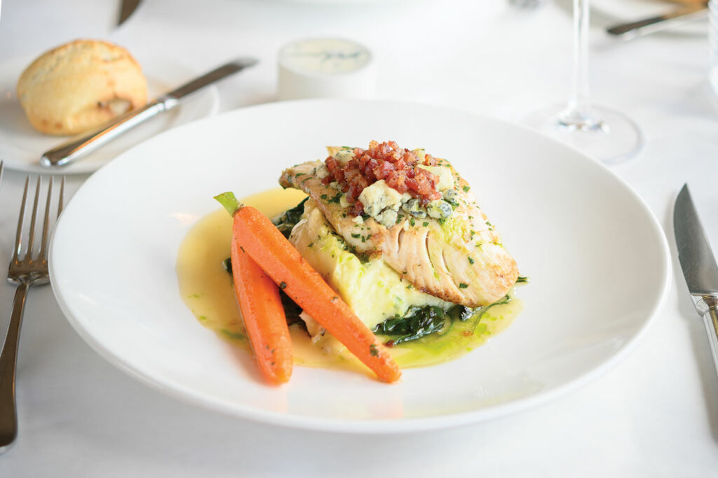 Lahaina Grill signature dishes Sautéed Local Mahi-Mahi
Kona Coffee Roasted Colorado Rack Of Lamb
Key Lime Pie Martini